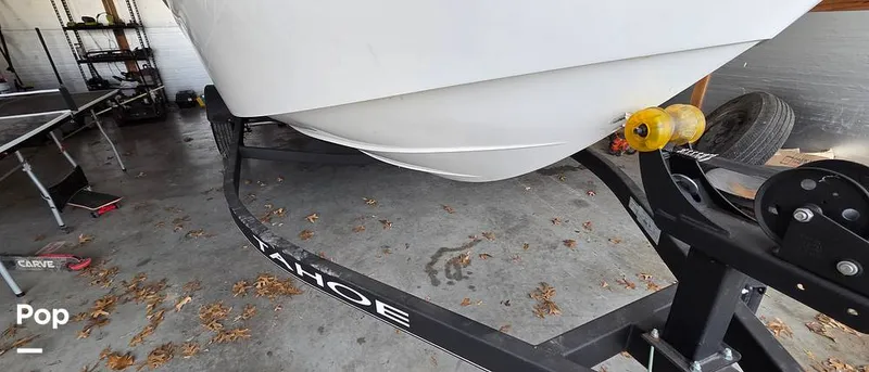 Slide: The Image of Tahoe T18 2023 - 16207346