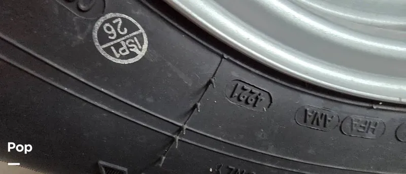 Slide: The Image of Tahoe T18 2023 - 16207358