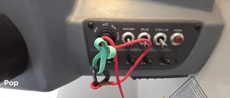 Slide: The Image of Tahoe T18 2023 - 16207381