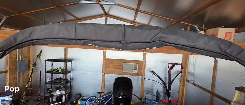 Slide: The Image of Tahoe T18 2023 - 16207398