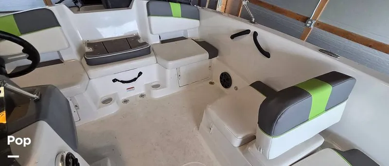 Slide: The Image of Tahoe T18 2023 - 16207410