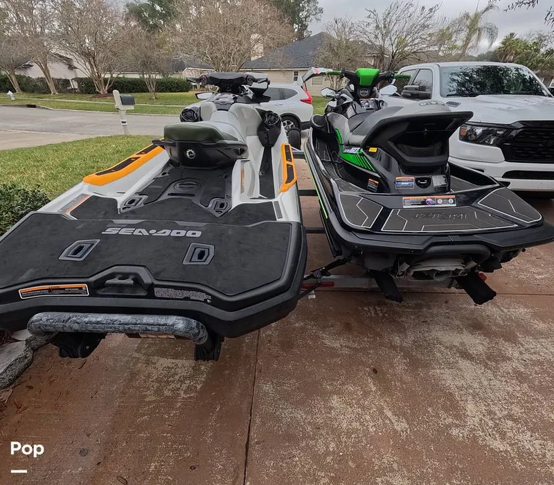 Slide: The Image of Sea-Doo FishPro / Kawasaki STX 160 LX 2020 - 16255176