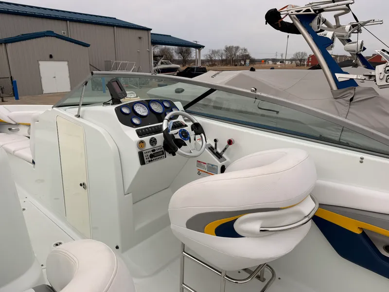 Slide: The Image of Baja 277 Islander 2007 - 12