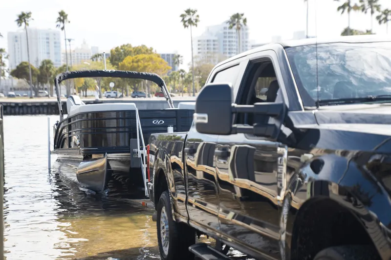 Slide: The Image of Harris Sunliner 230 2026 - 10