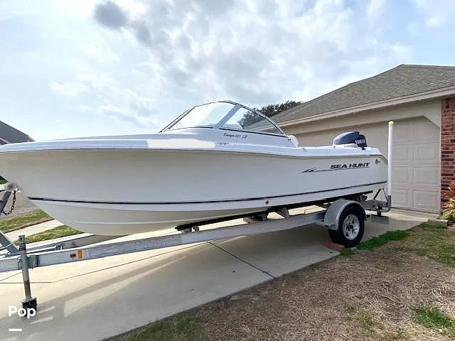 Slide: The Image of Sea Hunt Escape 207 LE 2010 - 16237260