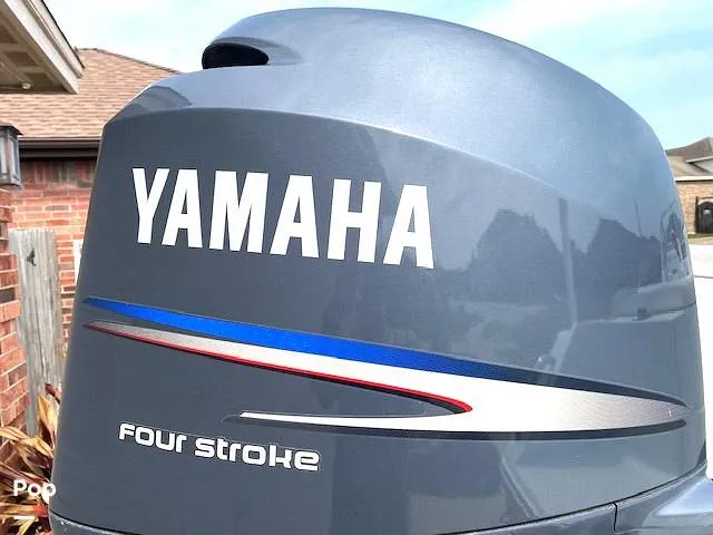 Slide: The Image of 150 HP - 16241567