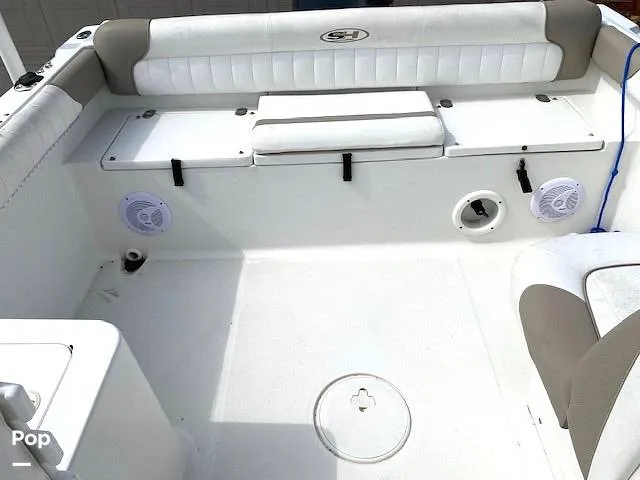 Slide: The Image of Sea Hunt Escape 207 LE 2010 - 16241599