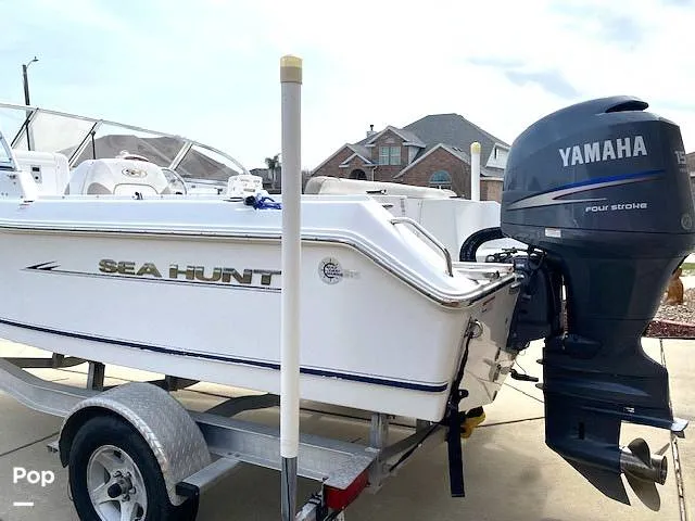 Slide: The Image of Sea Hunt Escape 207 LE 2010 - 16237188