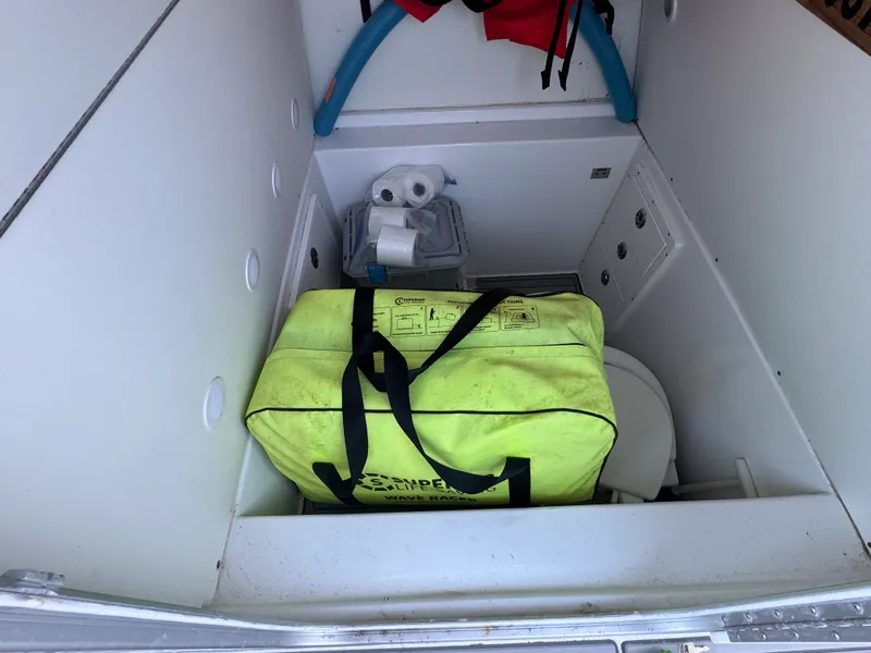 Slide: The Image of Cape Horn 36 XS 2021 - 27