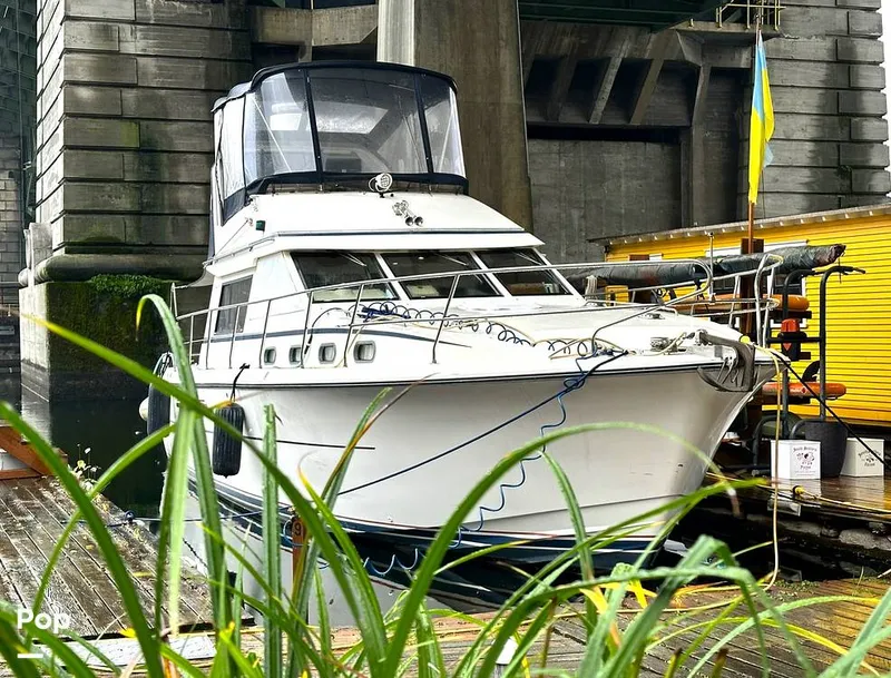 Slide: The Image of Viking Princess 385 1985 - 16192118