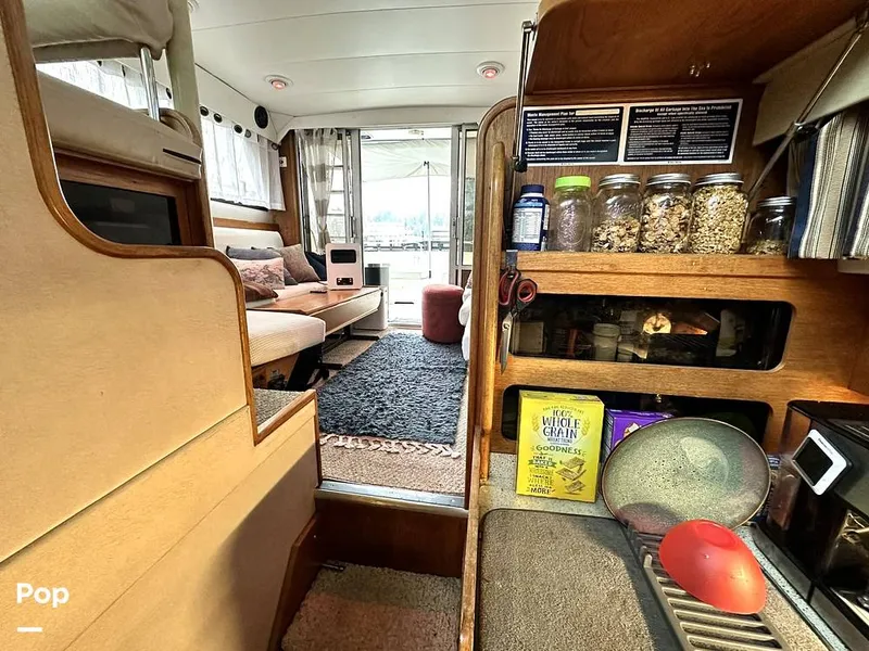 Slide: The Image of Viking Princess 385 1985 - 16192077