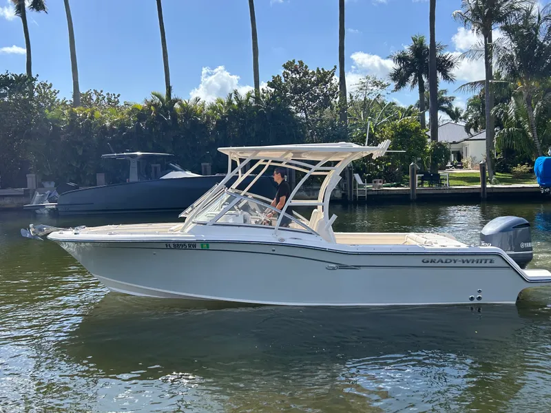 Slide: The Image of Grady-White 235 FREEDOM 2017 - 6