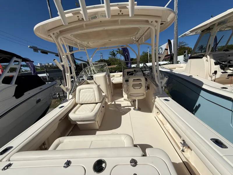 Slide: The Image of Grady-White 235 FREEDOM 2017 - 8