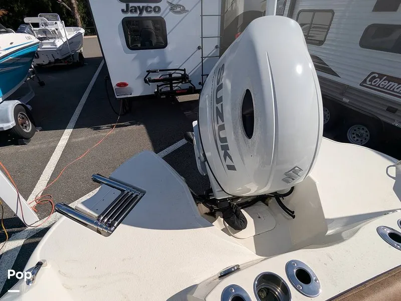 Slide: The Image of Stingray 216CC 2021 - 16190600