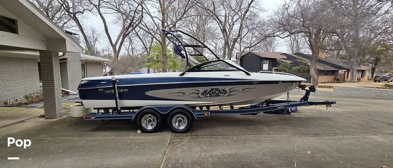 Slide: The Image of Malibu 23 Wakesetter XTI 2004 - 16207548