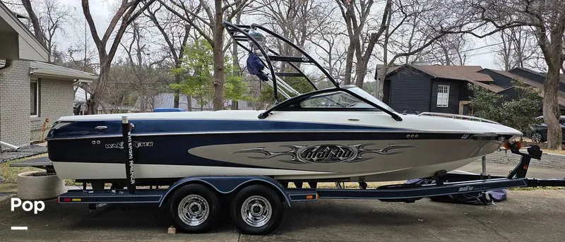 Slide: The Image of Malibu 23 Wakesetter XTI 2004 - 16207440