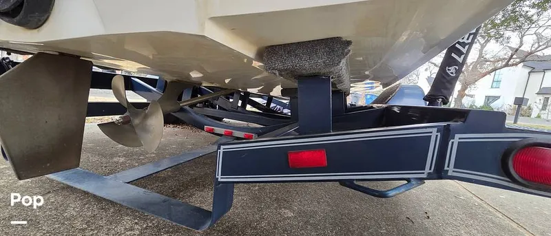 Slide: The Image of Malibu 23 Wakesetter XTI 2004 - 16207472