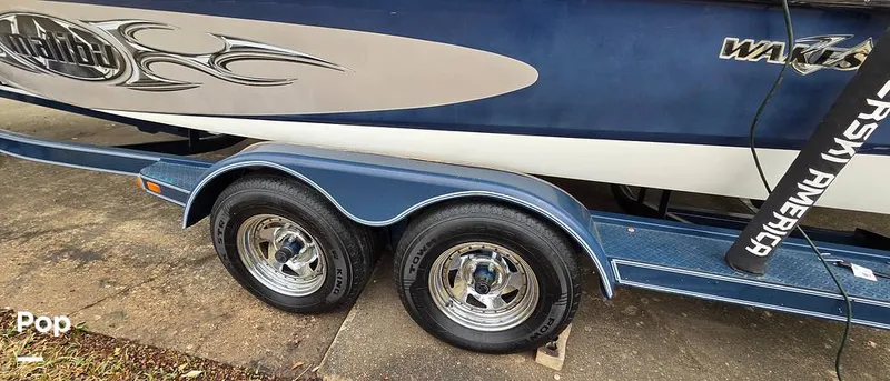 Slide: The Image of Malibu 23 Wakesetter XTI 2004 - 16207479