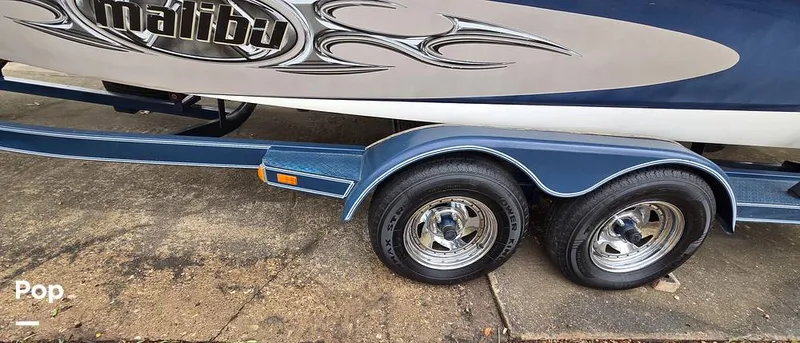 Slide: The Image of Malibu 23 Wakesetter XTI 2004 - 16207482