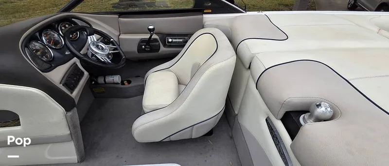 Slide: The Image of Malibu 23 Wakesetter XTI 2004 - 16207506