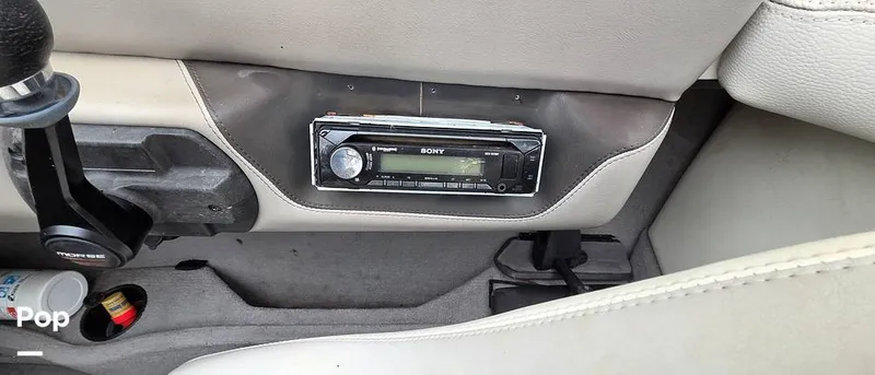 Slide: The Image of Malibu 23 Wakesetter XTI 2004 - 16207508