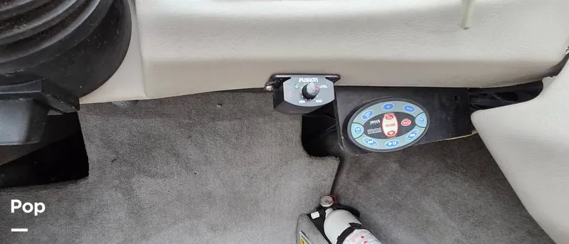 Slide: The Image of Malibu 23 Wakesetter XTI 2004 - 16207513