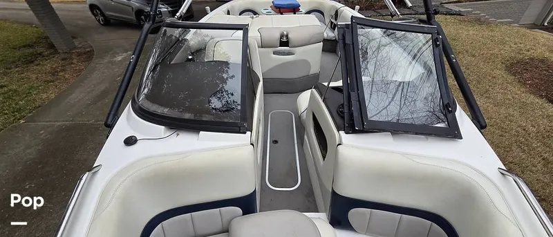 Slide: The Image of Malibu 23 Wakesetter XTI 2004 - 16207535