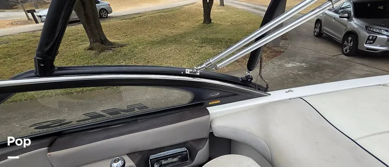 Slide: The Image of Malibu 23 Wakesetter XTI 2004 - 16207538