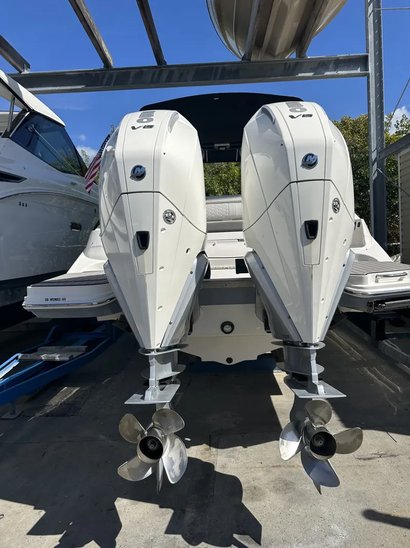 Slide: The Image of Sea Ray 290 SD-OB 2024 - 15