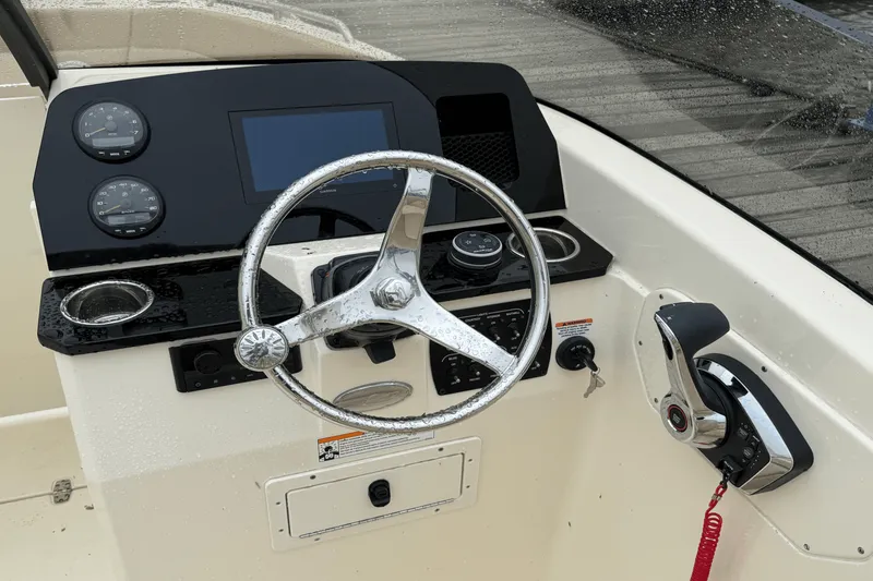 Slide: The Image of Scout 215 Dorado 2024 - 11