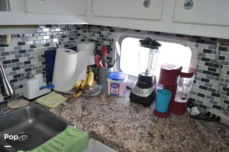 Slide: The Image of Kayot 46 1975 - 16331522