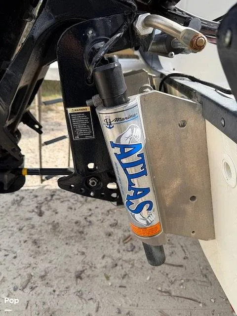 Slide: The Image of Boston Whaler dauntless 170 2013 - 16291859