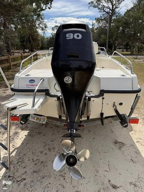 Slide: The Image of Boston Whaler dauntless 170 2013 - 16291860