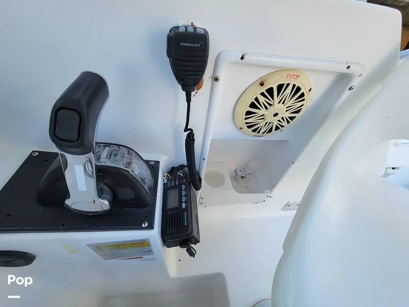 Slide: The Image of Wellcraft 24 Walkaround 2000 - 16227156