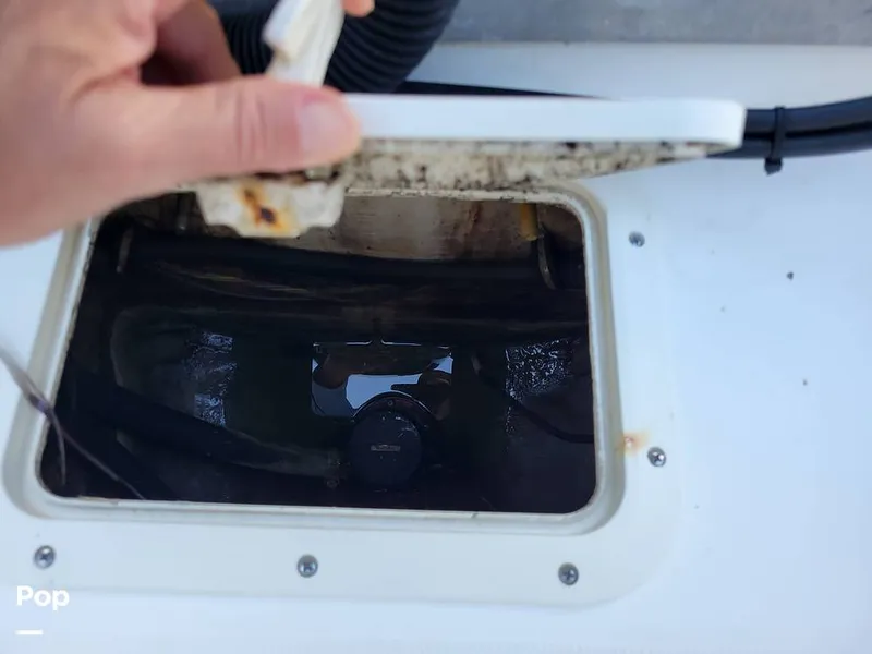 Slide: The Image of Wellcraft 24 Walkaround 2000 - 16227173