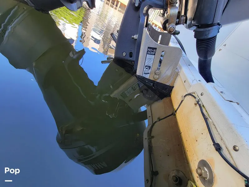 Slide: The Image of Wellcraft 24 Walkaround 2000 - 16227184