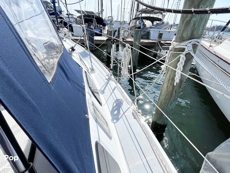 Slide: The Image of Hunter 310 1997 - 16235665