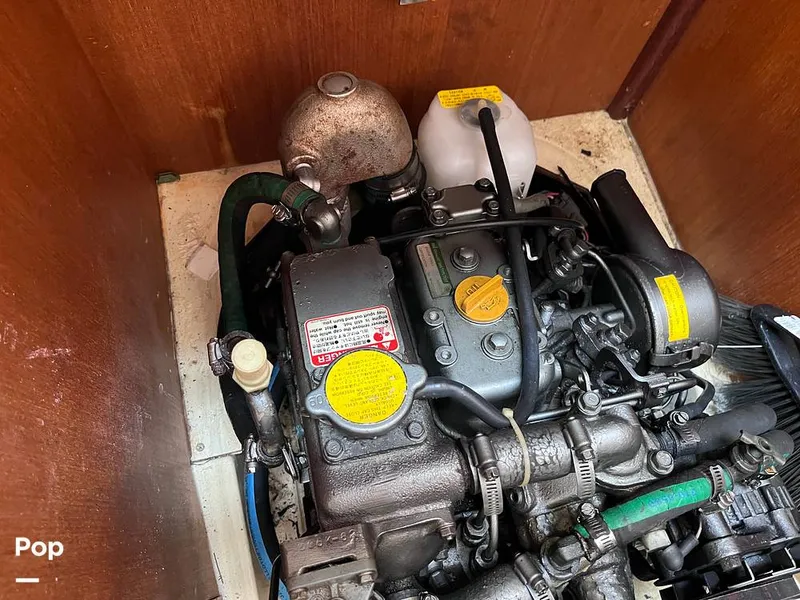 Slide: The Image of Hunter 310 1997 - 16235696