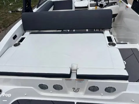 Slide: The Image of Bayliner DX 2050 2022 - 16218830