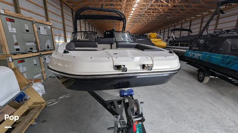 Slide: The Image of Bayliner DX 2050 2022 - 16248997