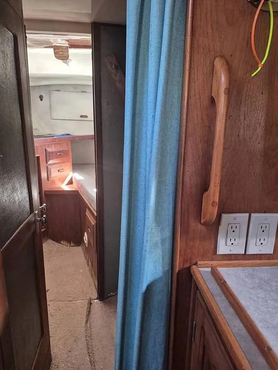 Slide: The Image of 110 OUTLETS - 16198077