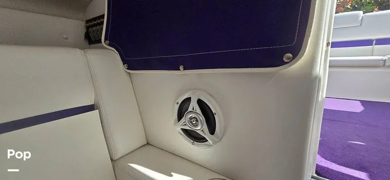 Slide: The Image of Absolute VS 27 2008 - 16227238