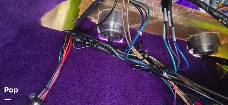 Slide: The Image of Absolute VS 27 2008 - 16227242