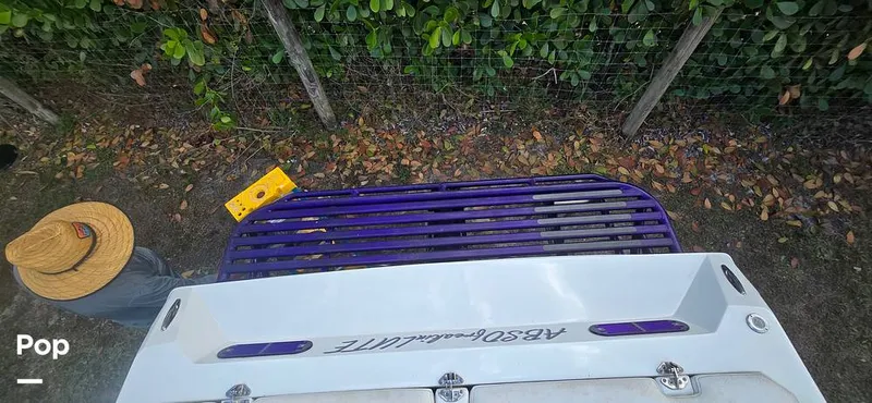 Slide: The Image of Absolute VS 27 2008 - 16227264