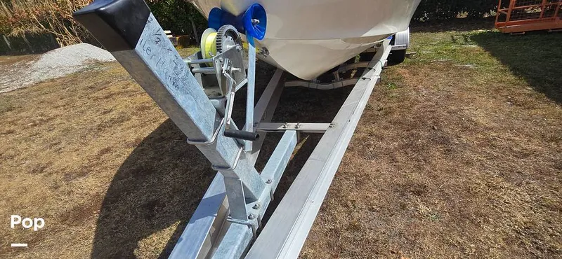 Slide: The Image of Absolute VS 27 2008 - 16227286