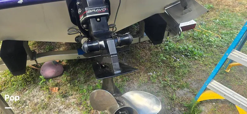 Slide: The Image of Absolute VS 27 2008 - 16227314