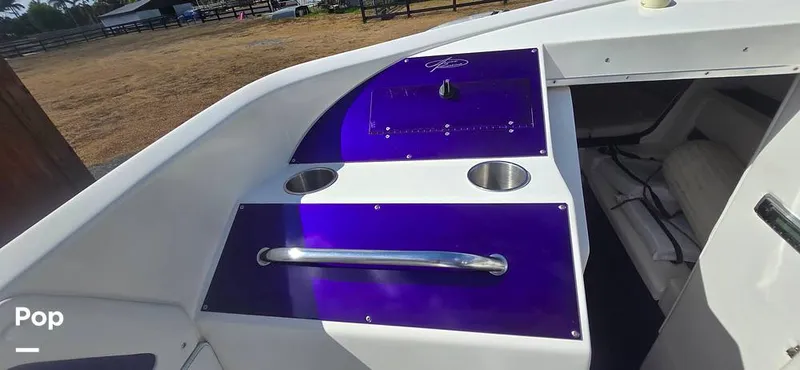 Slide: The Image of Absolute VS 27 2008 - 16227205