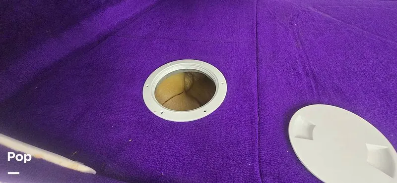 Slide: The Image of Absolute VS 27 2008 - 16227233