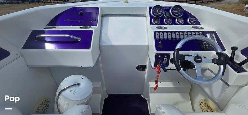 Slide: The Image of Absolute Powerboats VS 27 2008 - 16227269