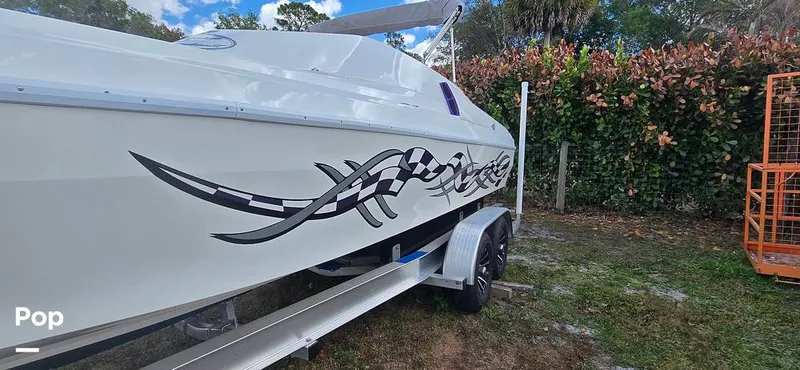 Slide: The Image of Absolute Powerboats VS 27 2008 - 16227103